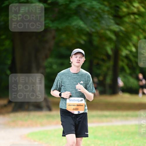 31.08.2025 - 21. Blankeneser Heldenlauf Dr. Thomas Lammeyer http://msf.ph/oto/8646055 31.08.2025 11:17:25 Laufen 5488 meine-sportfotos.de
