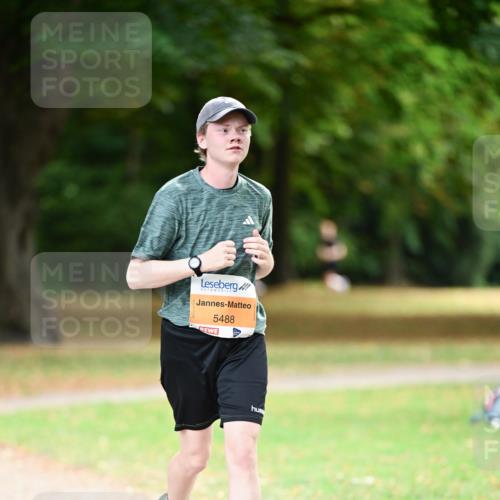 31.08.2025 - 21. Blankeneser Heldenlauf Dr. Thomas Lammeyer http://msf.ph/oto/8646060 31.08.2025 11:17:26 Laufen 5488 meine-sportfotos.de