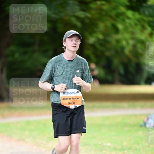 31.08.2025 - 21. Blankeneser Heldenlauf Dr. Thomas Lammeyer http://msf.ph/oto/8646062 31.08.2025 11:17:26 Laufen 5488 meine-sportfotos.de