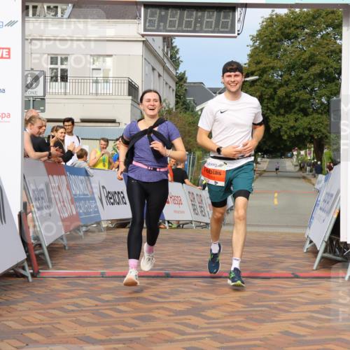31.08.2025 - 21. Blankeneser Heldenlauf Strokosch-Dieckow http://msf.ph/oto/8646065 31.08.2025 09:53:31 Ziel 1113, 1112, 1111 meine-sportfotos.de