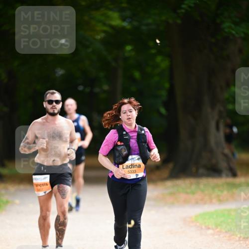 31.08.2025 - 21. Blankeneser Heldenlauf Dr. Thomas Lammeyer http://msf.ph/oto/8646070 31.08.2025 11:17:28 Laufen 5407, 5333 meine-sportfotos.de