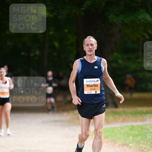31.08.2025 - 21. Blankeneser Heldenlauf Dr. Thomas Lammeyer http://msf.ph/oto/8646097 31.08.2025 11:17:34 Laufen 5519 meine-sportfotos.de