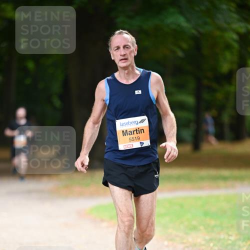 31.08.2025 - 21. Blankeneser Heldenlauf Dr. Thomas Lammeyer http://msf.ph/oto/8646107 31.08.2025 11:17:35 Laufen 5519 meine-sportfotos.de
