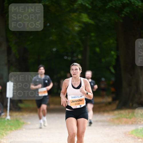 31.08.2025 - 21. Blankeneser Heldenlauf Dr. Thomas Lammeyer http://msf.ph/oto/8646120 31.08.2025 11:17:39 Laufen 5726 meine-sportfotos.de