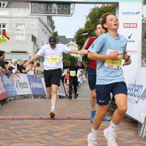 31.08.2025 - 21. Blankeneser Heldenlauf Strokosch-Dieckow http://msf.ph/oto/8646221 31.08.2025 10:21:52 Ziel 2720, 2526, 2123, 2272, 2271, 2273 meine-sportfotos.de