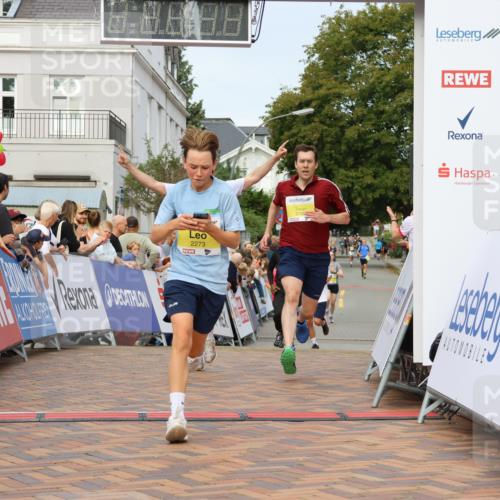 31.08.2025 - 21. Blankeneser Heldenlauf Strokosch-Dieckow http://msf.ph/oto/8646259 31.08.2025 10:21:51 Ziel 2720, 2526, 2123, 2272, 2271, 2273 meine-sportfotos.de