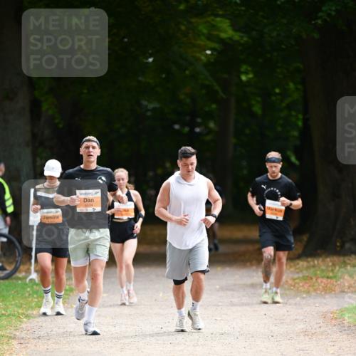31.08.2025 - 21. Blankeneser Heldenlauf Dr. Thomas Lammeyer http://msf.ph/oto/8646266 31.08.2025 11:18:07 Laufen 5534 meine-sportfotos.de
