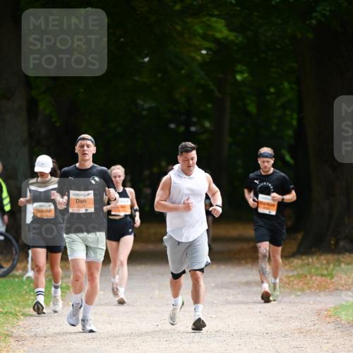 31.08.2025 - 21. Blankeneser Heldenlauf Dr. Thomas Lammeyer http://msf.ph/oto/8646267 31.08.2025 11:18:07 Laufen 5534 meine-sportfotos.de