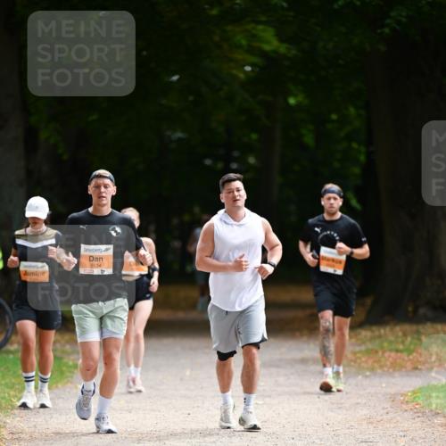 31.08.2025 - 21. Blankeneser Heldenlauf Dr. Thomas Lammeyer http://msf.ph/oto/8646274 31.08.2025 11:18:08 Laufen 5534 meine-sportfotos.de