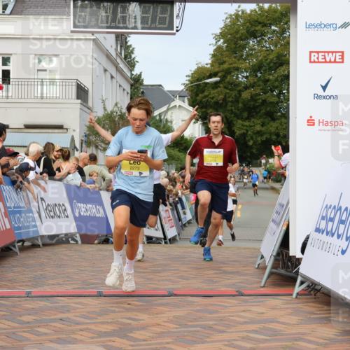 31.08.2025 - 21. Blankeneser Heldenlauf Strokosch-Dieckow http://msf.ph/oto/8646275 31.08.2025 10:21:51 Ziel 2720, 2526, 2123, 2272, 2271, 2273 meine-sportfotos.de