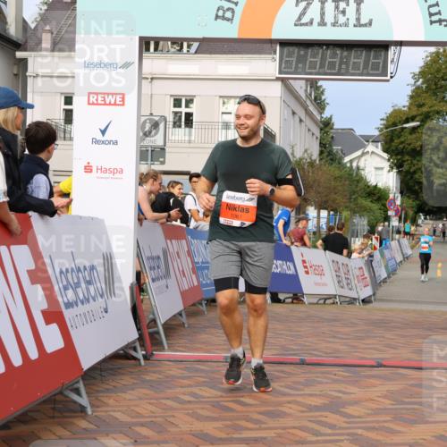 31.08.2025 - 21. Blankeneser Heldenlauf Strokosch-Dieckow http://msf.ph/oto/8646390 31.08.2025 09:52:59 Ziel 1061 meine-sportfotos.de