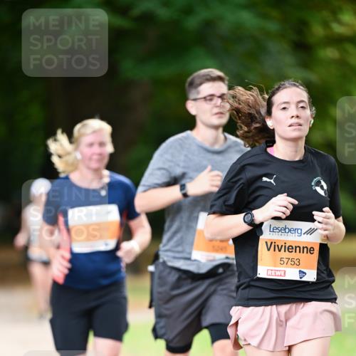 31.08.2025 - 21. Blankeneser Heldenlauf Dr. Thomas Lammeyer http://msf.ph/oto/8646397 31.08.2025 11:18:35 Laufen 5753 meine-sportfotos.de