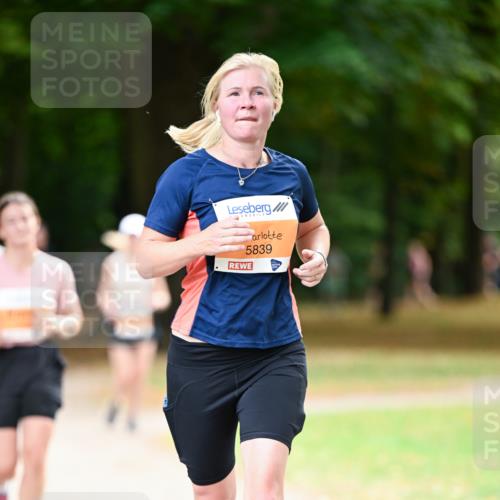 31.08.2025 - 21. Blankeneser Heldenlauf Dr. Thomas Lammeyer http://msf.ph/oto/8646404 31.08.2025 11:18:36 Laufen 5839 meine-sportfotos.de