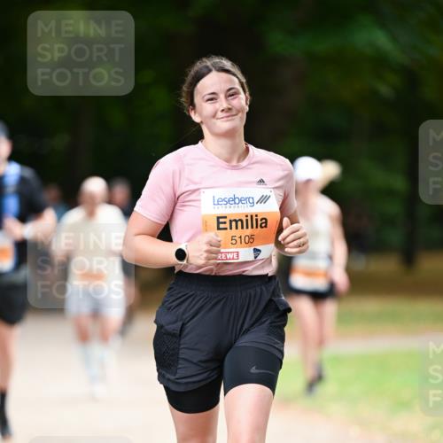 31.08.2025 - 21. Blankeneser Heldenlauf Dr. Thomas Lammeyer http://msf.ph/oto/8646425 31.08.2025 11:18:39 Laufen 5105 meine-sportfotos.de