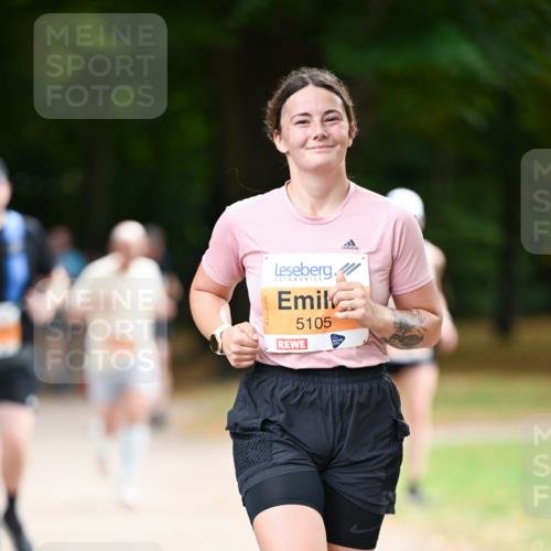 31.08.2025 - 21. Blankeneser Heldenlauf Dr. Thomas Lammeyer http://msf.ph/oto/8646428 31.08.2025 11:18:39 Laufen 5105 meine-sportfotos.de