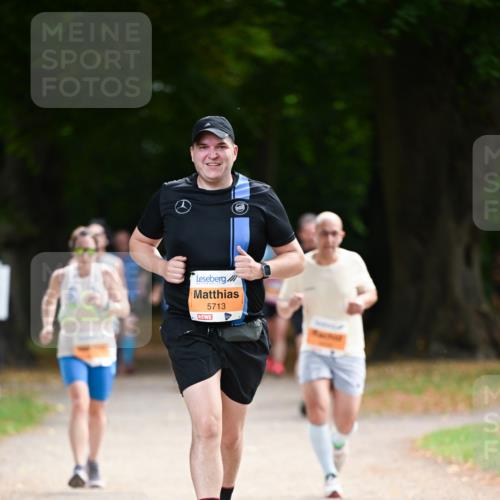 31.08.2025 - 21. Blankeneser Heldenlauf Dr. Thomas Lammeyer http://msf.ph/oto/8646432 31.08.2025 11:18:40 Laufen 5713 meine-sportfotos.de