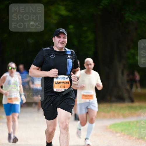 31.08.2025 - 21. Blankeneser Heldenlauf Dr. Thomas Lammeyer http://msf.ph/oto/8646436 31.08.2025 11:18:41 Laufen 5713 meine-sportfotos.de