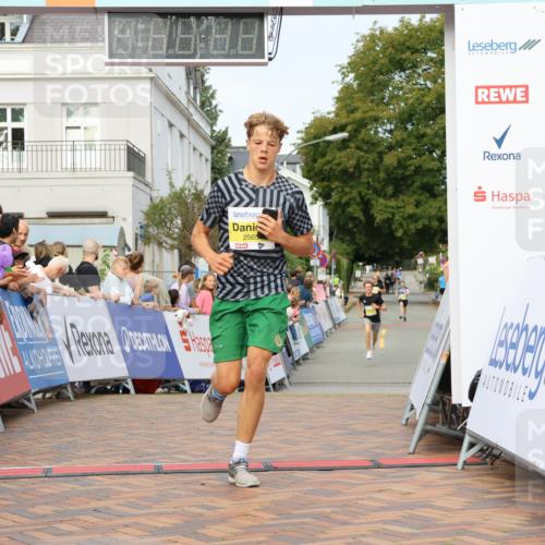 31.08.2025 - 21. Blankeneser Heldenlauf Strokosch-Dieckow http://msf.ph/oto/8646482 31.08.2025 10:21:16 Ziel 2565 meine-sportfotos.de