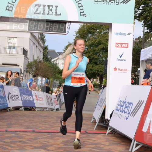 31.08.2025 - 21. Blankeneser Heldenlauf Strokosch-Dieckow http://msf.ph/oto/8646484 31.08.2025 09:52:50 Ziel 1092, 1058 meine-sportfotos.de