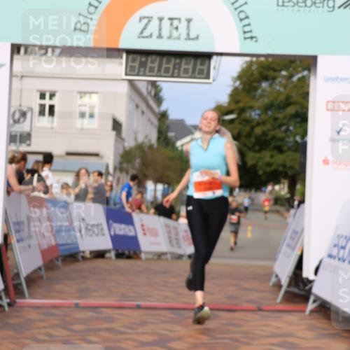 31.08.2025 - 21. Blankeneser Heldenlauf Strokosch-Dieckow http://msf.ph/oto/8646515 31.08.2025 09:52:50 Ziel 1092, 1058 meine-sportfotos.de