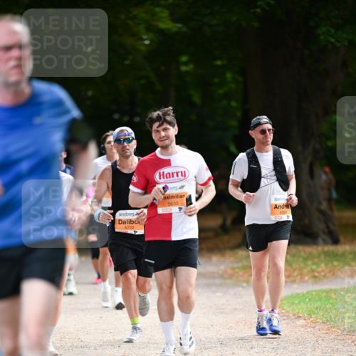 31.08.2025 - 21. Blankeneser Heldenlauf Dr. Thomas Lammeyer http://msf.ph/oto/8646516 31.08.2025 11:18:57 Laufen 5722, 5630, 5326 meine-sportfotos.de
