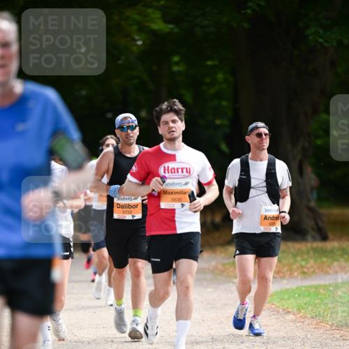 31.08.2025 - 21. Blankeneser Heldenlauf Dr. Thomas Lammeyer http://msf.ph/oto/8646518 31.08.2025 11:18:58 Laufen 5722, 5630, 5326 meine-sportfotos.de