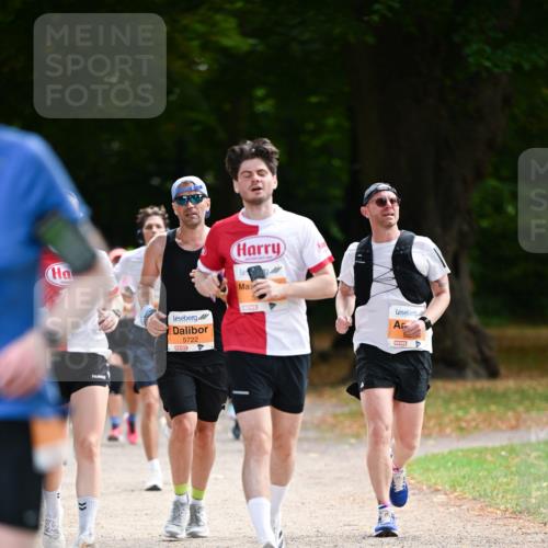 31.08.2025 - 21. Blankeneser Heldenlauf Dr. Thomas Lammeyer http://msf.ph/oto/8646522 31.08.2025 11:18:58 Laufen 5722, 4 meine-sportfotos.de