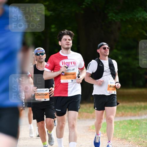 31.08.2025 - 21. Blankeneser Heldenlauf Dr. Thomas Lammeyer http://msf.ph/oto/8646529 31.08.2025 11:18:59 Laufen 5722, 5630, 5326 meine-sportfotos.de