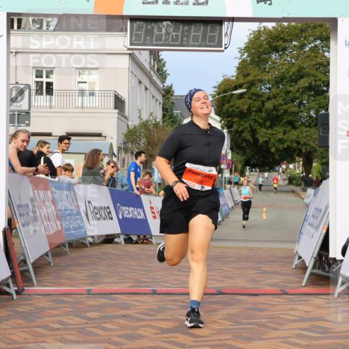 31.08.2025 - 21. Blankeneser Heldenlauf Strokosch-Dieckow http://msf.ph/oto/8646563 31.08.2025 09:52:44 Ziel 1169, 1092, 1170 meine-sportfotos.de