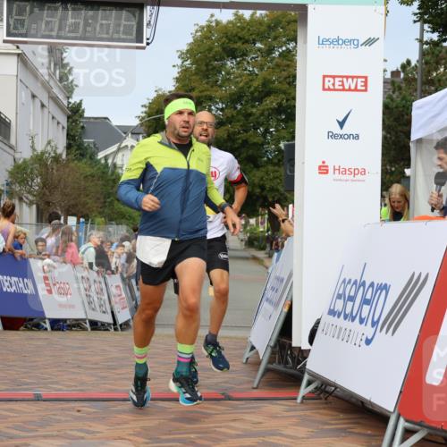 31.08.2025 - 21. Blankeneser Heldenlauf Strokosch-Dieckow http://msf.ph/oto/8646564 31.08.2025 10:21:03 Ziel 2356, 2513 meine-sportfotos.de