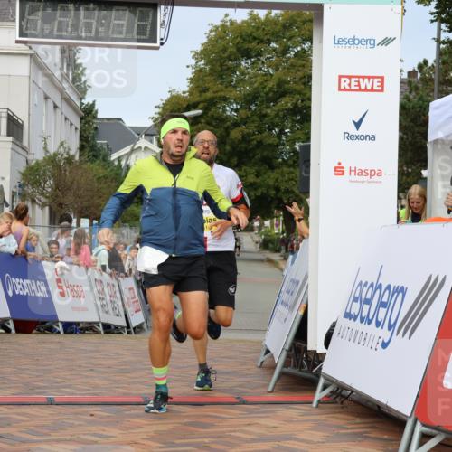 31.08.2025 - 21. Blankeneser Heldenlauf Strokosch-Dieckow http://msf.ph/oto/8646575 31.08.2025 10:21:03 Ziel 2356, 2513 meine-sportfotos.de