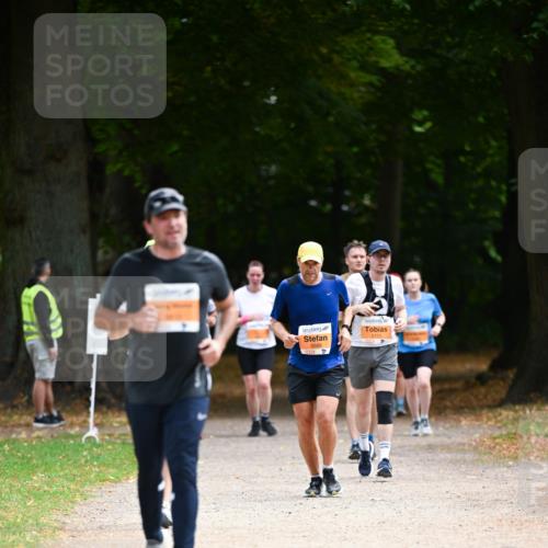 31.08.2025 - 21. Blankeneser Heldenlauf Dr. Thomas Lammeyer http://msf.ph/oto/8646576 31.08.2025 11:19:13 Laufen 5588, 5151 meine-sportfotos.de