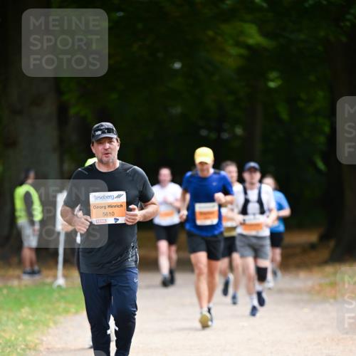 31.08.2025 - 21. Blankeneser Heldenlauf Dr. Thomas Lammeyer http://msf.ph/oto/8646582 31.08.2025 11:19:13 Laufen 5610 meine-sportfotos.de
