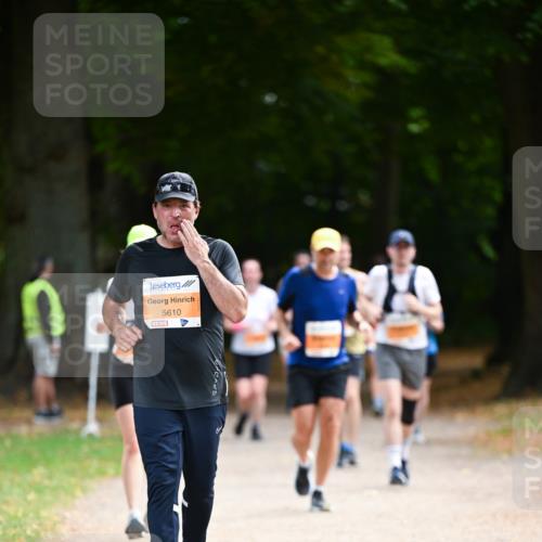 31.08.2025 - 21. Blankeneser Heldenlauf Dr. Thomas Lammeyer http://msf.ph/oto/8646588 31.08.2025 11:19:14 Laufen 5610 meine-sportfotos.de