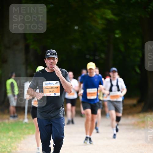 31.08.2025 - 21. Blankeneser Heldenlauf Dr. Thomas Lammeyer http://msf.ph/oto/8646589 31.08.2025 11:19:14 Laufen 5610 meine-sportfotos.de