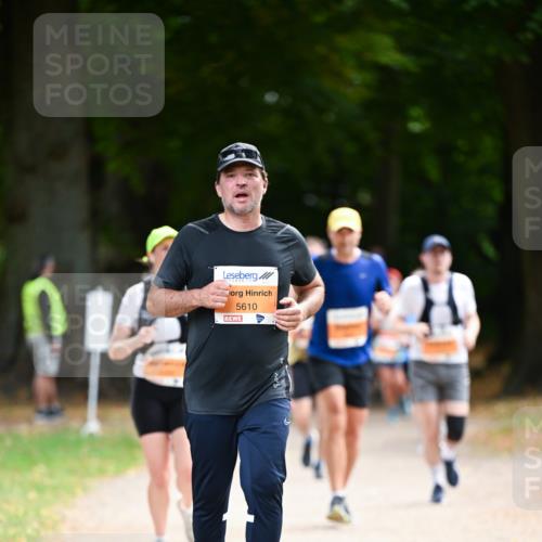 31.08.2025 - 21. Blankeneser Heldenlauf Dr. Thomas Lammeyer http://msf.ph/oto/8646597 31.08.2025 11:19:15 Laufen 5610 meine-sportfotos.de