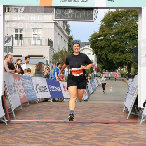 31.08.2025 - 21. Blankeneser Heldenlauf Strokosch-Dieckow http://msf.ph/oto/8646606 31.08.2025 09:52:43 Ziel 1169, 1092, 1170 meine-sportfotos.de