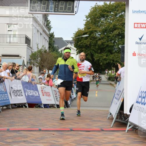 31.08.2025 - 21. Blankeneser Heldenlauf Strokosch-Dieckow http://msf.ph/oto/8646645 31.08.2025 10:21:03 Ziel 2356, 2513 meine-sportfotos.de