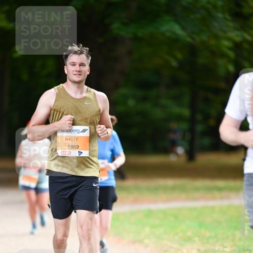 31.08.2025 - 21. Blankeneser Heldenlauf Dr. Thomas Lammeyer http://msf.ph/oto/8646653 31.08.2025 11:19:22 Laufen 5869 meine-sportfotos.de