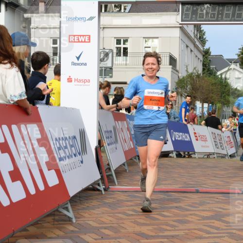 31.08.2025 - 21. Blankeneser Heldenlauf Strokosch-Dieckow http://msf.ph/oto/8646656 31.08.2025 09:52:38 Ziel 1169, 1170 meine-sportfotos.de