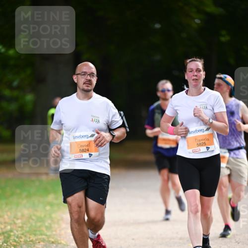 31.08.2025 - 21. Blankeneser Heldenlauf Dr. Thomas Lammeyer http://msf.ph/oto/8646670 31.08.2025 11:19:25 Laufen 5824, 5825 meine-sportfotos.de
