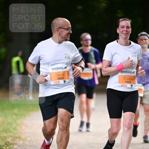 31.08.2025 - 21. Blankeneser Heldenlauf Dr. Thomas Lammeyer http://msf.ph/oto/8646683 31.08.2025 11:19:26 Laufen 5824, 5825 meine-sportfotos.de