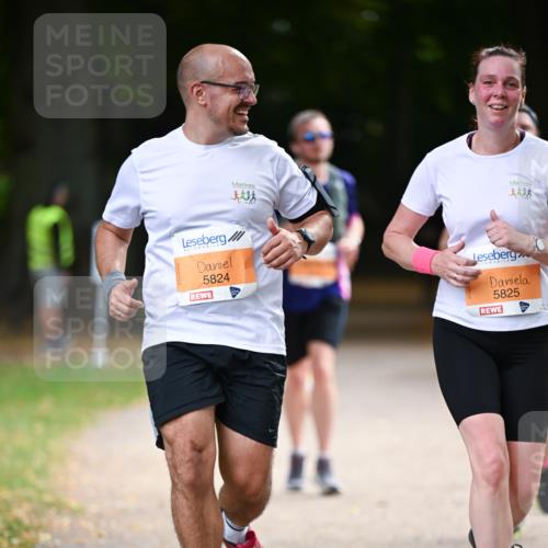 31.08.2025 - 21. Blankeneser Heldenlauf Dr. Thomas Lammeyer http://msf.ph/oto/8646688 31.08.2025 11:19:26 Laufen 5824, 5825 meine-sportfotos.de