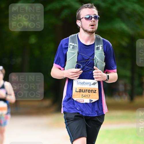31.08.2025 - 21. Blankeneser Heldenlauf Dr. Thomas Lammeyer http://msf.ph/oto/8646713 31.08.2025 11:19:31 Laufen 5417 meine-sportfotos.de