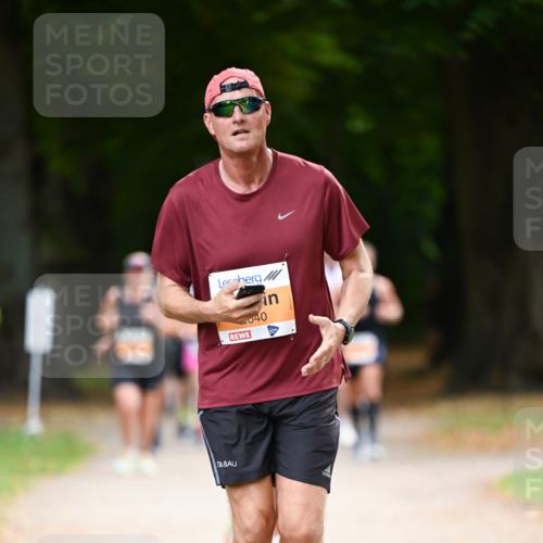 31.08.2025 - 21. Blankeneser Heldenlauf Dr. Thomas Lammeyer http://msf.ph/oto/8646760 31.08.2025 11:19:49 Laufen 040 meine-sportfotos.de