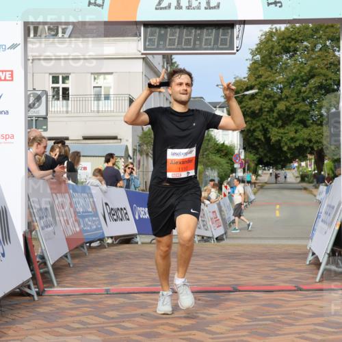 31.08.2025 - 21. Blankeneser Heldenlauf Strokosch-Dieckow http://msf.ph/oto/8646776 31.08.2025 09:51:53 Ziel 1110 meine-sportfotos.de