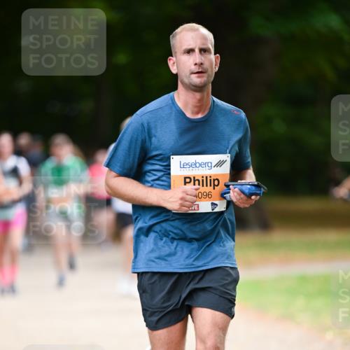 31.08.2025 - 21. Blankeneser Heldenlauf Dr. Thomas Lammeyer http://msf.ph/oto/8646788 31.08.2025 11:19:53 Laufen 096 meine-sportfotos.de