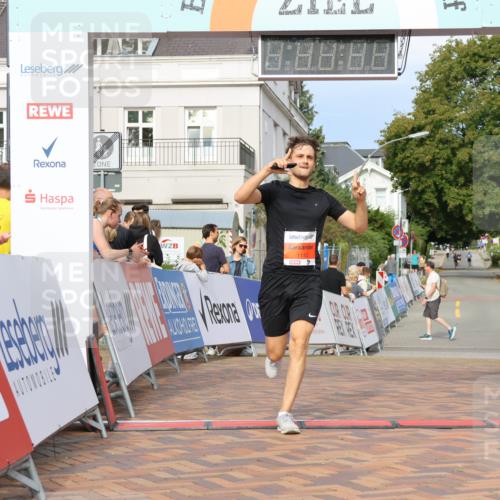 31.08.2025 - 21. Blankeneser Heldenlauf Strokosch-Dieckow http://msf.ph/oto/8646834 31.08.2025 09:51:53 Ziel 1110 meine-sportfotos.de