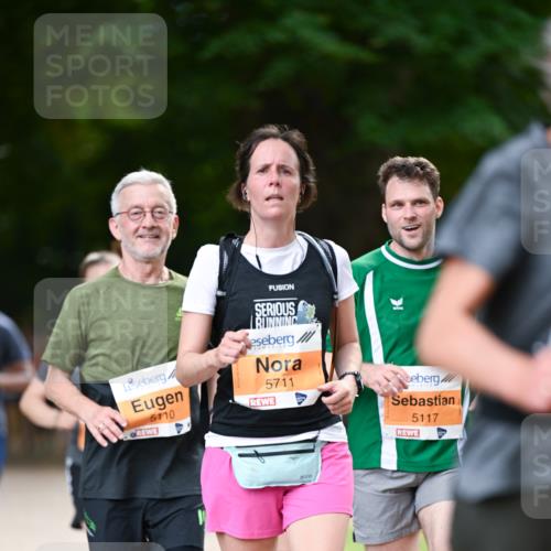 31.08.2025 - 21. Blankeneser Heldenlauf Dr. Thomas Lammeyer http://msf.ph/oto/8646843 31.08.2025 11:20:01 Laufen 5110, 5711, 5117 meine-sportfotos.de