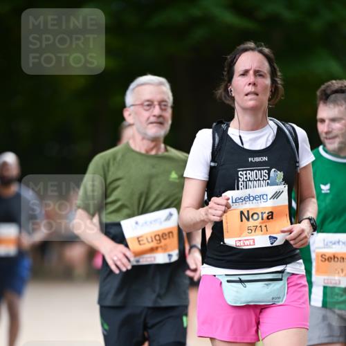 31.08.2025 - 21. Blankeneser Heldenlauf Dr. Thomas Lammeyer http://msf.ph/oto/8646850 31.08.2025 11:20:01 Laufen 5711, 511 meine-sportfotos.de